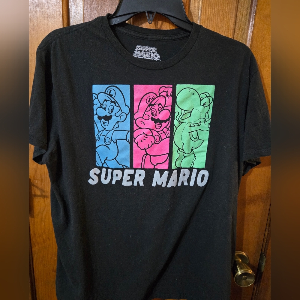 Nintendo Super Mario Black T-Shirt